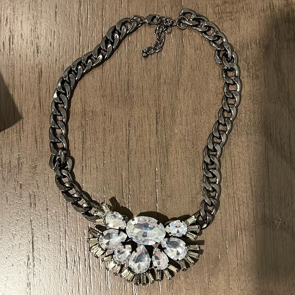 Statement necklace
